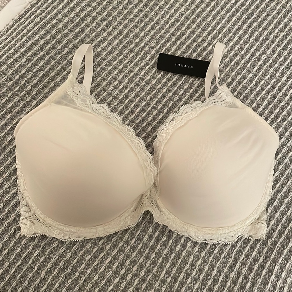 Natori feathers bra